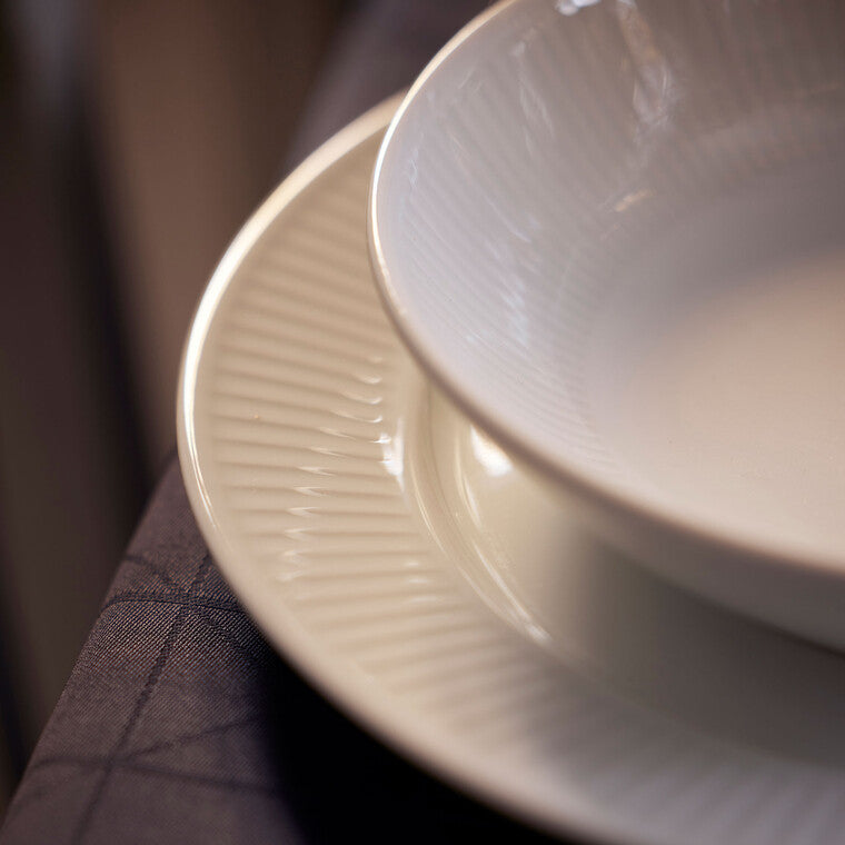 Plissé dyb tallerken Ø20 cm hvid